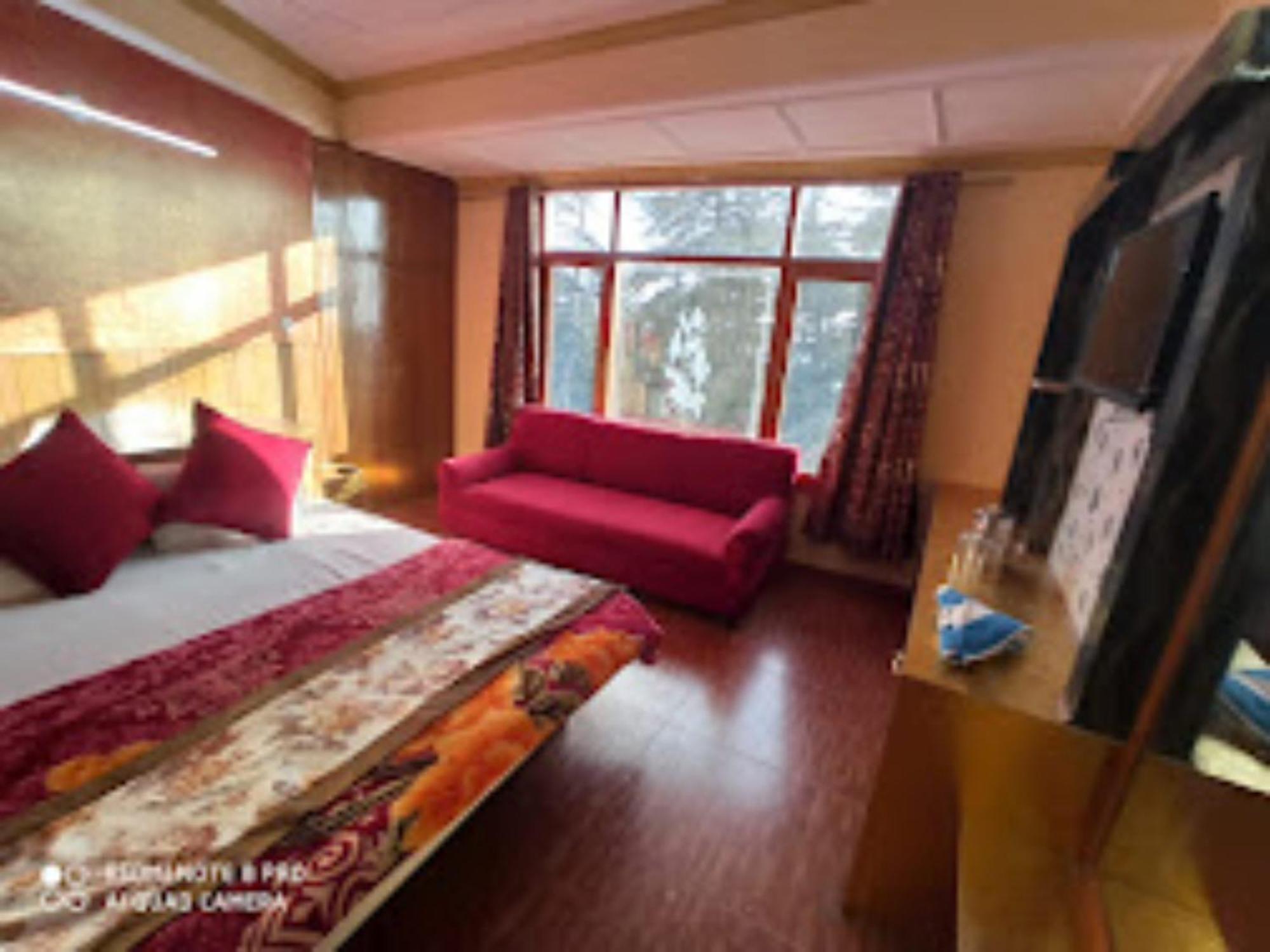 Hotel King Palace - Nature-Valley-Luxury-Room - Prime Location With Parking Facilities Шимла Екстериор снимка